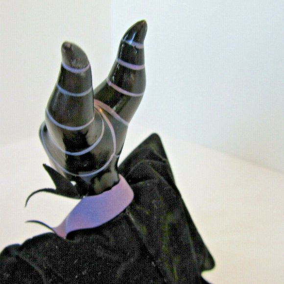 Sleeping Beauty Disney Deagostini Porcelain Dolls Lot of 2 Princess/Maleficent - Picture 6 of 16